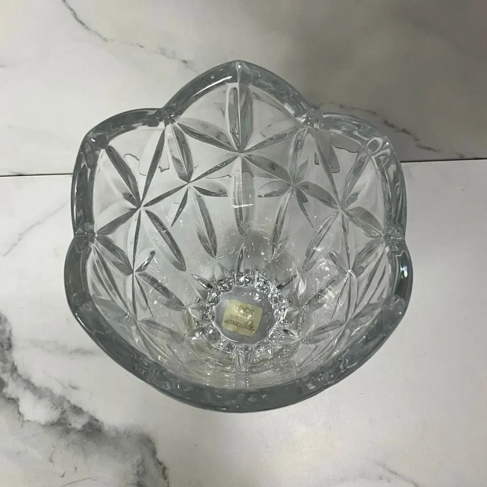 LENOX Shooting Star Crystal Vase